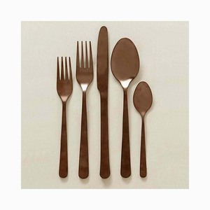 Cubiertos de pulido de espejo chapado en oro con mango único, conjunto de cubiertos de lujo de aspecto moderno para restaurante, boda y hogar - Product Image 5