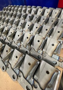 Fabrication de tôles en acier inoxydable sur mesure Service Premium pour les boîtes Premium - Product Image 4