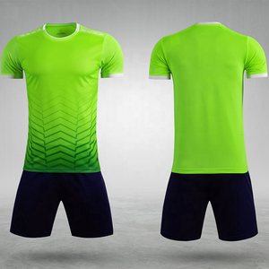 Uniformes de Fútbol Personalizados 100% Poliéster, Conjuntos Impresos con Diseño de Messi, Camisetas de Francia y Argentina con Tecnología Antihumedad - Product Image 2