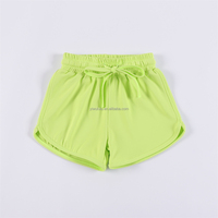 Ensemble de vêtements de sport pour filles, haut à manches longues en tissu yoga et short, vêtements de sport pour enfants pour l'école, les jeux en plein air, logo, couleur, taille et motif personnalisés