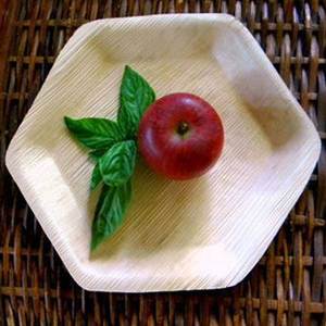 Bols compostables en forme d'hexagone en feuille de palmier pour une salle à manger et une présentation alimentaires respectueuses de l'environnement - Product Image 2