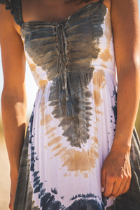 Robe maxi tie-dye multicolores tendance, nouvelle conception, 100% coton, style bohème, épaules dénudées, en vente - Product Image 5