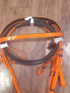 Brida sin mordida de caballo de PVC más vendida con tocado acolchado suave | Accesorio ecuestre occidental cómodo y duradero - Product Image 2