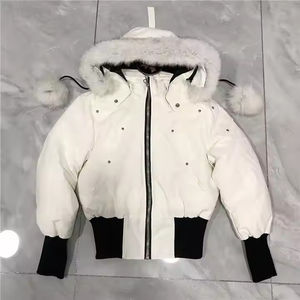 Abrigo de lana de Invierno para mujer con capucha de piel de zorro Chaqueta bomber acolchada estampada Logotipo personalizable Forro de algodón y nailon - Product Image 4