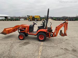 Tracteur à roues Kubota BX25D 23Hp 25Hp d'occasion, avec chargeur avant et arrière, moteur Kubota d'origine, garantie sur les roulements - Product Image 6
