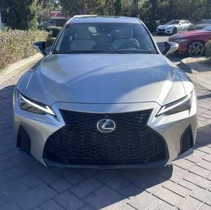 รถยนต์มือสอง Lexus IS 350 F Sport RWD 4 ประตู ปี 2022 พวงมาลัยขวา/ซ้าย  หนังสีเข้ม  ไฮบริด  8 สูบ - Product Image 2