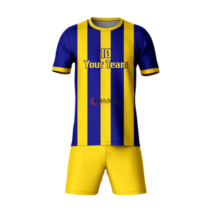 Uniforme de football personnalisé de haute qualité sublimé maillot de football de football 2024 vente en gros vêtements de sport respirants par sublimation - Product Image 1