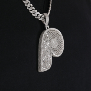 Luxueux diamant Moissanite 925 argent Sterling P pendentif personnalisé style hip-hop glacé pour hommes avec nouveau pendentif de conception personnalisée - Product Image 3