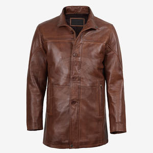 Manteau en cuir de luxe moderne, conçu avec une texture douce de qualité supérieure pour un port confortable et un look élégant et propre - Product Image 3