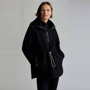 Veste Sherpa confortable pour femmes avec fermeture à demi-zip et col haut parfaite pour le confort par temps froid - Product Image 3