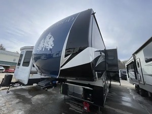 Crosstrades REDWOOD 4001LK Usado del 2021 - Product Image 3