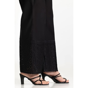 Pantalon évasé décontracté pour femme noir, respirant, léger, taille haute, brodé à la main - Product Image 2