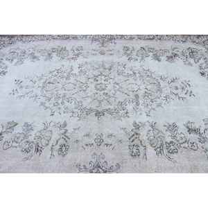 Alfombra Turca Vintage de 6.1x10.2 pies, Alfombra Grande, Alfombra de Lana a Rayas Marrón y Blanca - Product Image 5