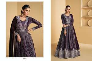 Nuevo Traje Anarkali de Diseñador Evergreen 2024, Último Modelo, en Georgette Real con Dupatta y Bordado, Proveedor de Moda Femenina - Product Image 4