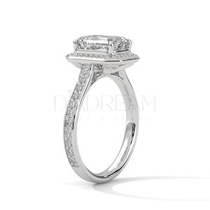 Conception personnalisée à la mode en argent Sterling 925 taille émeraude Halo avec pavé Moissanite diamant Solitaire bague de fiançailles pour les femmes - Product Image 5