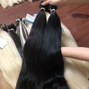 Cheveux tendance chauds Cuticule droite crue alignée cheveux vierges Trame de génie vietnamien Extensions de trame de cheveux humains non transformés - Product Image 1