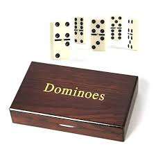 Caja de dominó de madera personalizable hecha a mano para jugar en todas las estaciones para entretenimiento infantil verano invierno otoño primavera - Product Image 3