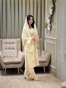 Traje Salwar de Tela Georgette Pura de Diseño Moderno, Estilo Indio Pakistaní, Última Moda Exclusiva para Mujer, Ropa Elegante para Bodas y Uso Casual - Product Image 5