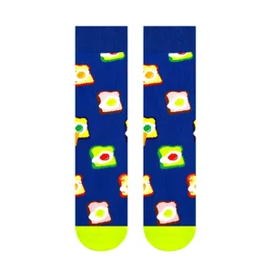 Chaussettes à motif œuf bleu et toast en coton biologique tricoté respirant, logo personnalisé, taille unique pour garçons et filles, saison printemps - Product Image 1
