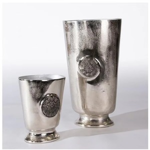 Vases à fleurs en métal poli antique de vente chaude avec la finition mate dans la forme antique pour l'utilisation de décor à la maison de décor de Table - Product Image 4