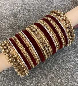 100% Top High Quality Custom Made Unique Style Solid Color <b>Glass</b> <b>Bangles</b> Set for Ladies for Bridal Wear - Product Image 5