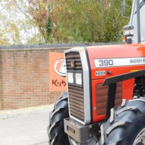 Tractor de Orugas Massey Ferguson 385 4WD Nuevo de la Mejor Calidad con Motor Cummins de 20 HP y Caja de Cambios en Venta - Product Image 2