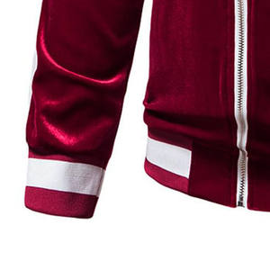 Survêtements en polyester pour hommes Ensembles de jogging Streetwear personnalisés Marque privée Ensemble 2 pièces vierge Survêtements pour hommes Ensemble pantalon de survêtement et sweat à capuche - Product Image 3
