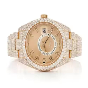 Reloj Analógico Resistente al Agua Chapado en Oro Amarillo, Estilo Hip Hop Clásico, Completamente Engastado con Diamantes Moissanite, Acero Inoxidable de Alta Calidad para Hombre - Product Image 1