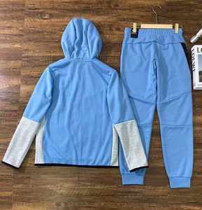 Fabricant en gros de survêtements pour hommes, streetwear, survêtement 100% coton, logo personnalisé, ensemble de jogging pour la course à pied en plein air, léger - Product Image 3