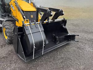 Retroexcavadora de ruedas usada JCB 4CX 4x4 con capacidad de 20 toneladas; excavadora JCB 3CX/4CX con motor central y componentes de bomba a la venta - Product Image 3