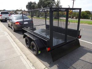 Nouvelle remorque à bétail freinée 8x5 avec feux LED, entièrement galvanisée, 3500 kg ATM, cage 600 mm x 10 x 6, freins électriques - En promotion - Product Image 6