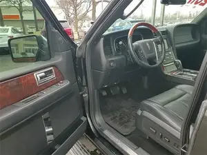 USADO LHD/RHD 2017 LINC0LN NAVIGATOR SELECT - Product Image 3