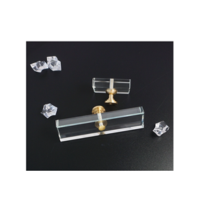 Conceptions de poignées de porte en acrylique massif Meilleures ventes Bouton de meuble Style antique Poignées de porte d'armoire - Product Image 1