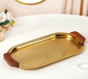 Plateaux de service en bois classiques avec poignées latérales Design rectangulaire durable Parfait pour les collations au thé et au café et le petit déjeuner - Product Image 5