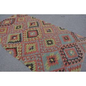 Alfombra de área Kilim turca Vintage 5,5X10 pies, tejido plano de lana verde roja, elegante, rústico, rectángulo, diseño de retazos, pasillo, látex - Product Image 4