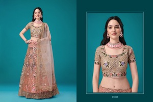 Nuevo Lehenga Choli de Seda Satén con Estampado Digital y Bordado de Lentejuelas, Ropa India y Pakistaní al por Mayor - Product Image 4