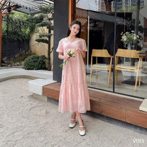 Vestido de maternidad con bordado floral Rosa Suave y cómodo de llevar Sin decoloración V1310 - Product Image 5