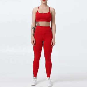 2020 Sujetador de dos piezas scrunch Butt leggings Slim Sport Running Cintura alta Conjuntos de traje de yoga sin costuras Fitness - Product Image 3