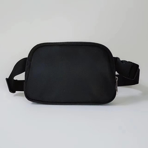 Usine conception simple course à pied sport logo personnalisé en gros haute qualité unisexe Offre Spéciale nylon yoga personnalisé causal taille sacs - Product Image 1