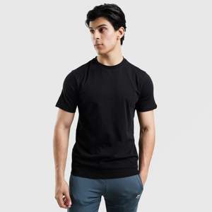 เสื้อยืดทรงสลิมฟิต RF Power Crew สีดำ ผลิตจากผ้าเจอร์ซีย์น้ำหนักเบา ดีไซน์ลายพิมพ์แบบอัดแน่น พร้อมลายสกรีน สำหรับออกกำลังกาย - Product Image 2