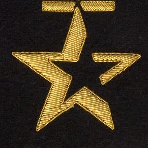 ธงแขวนปักมือด้วยด้ายทองคำ ขนาด 8 มม. ขอบ 12x8 นิ้ว ธงตกแต่งสั่งทำได้ รับผลิตแบบ OEM - Product Image 4