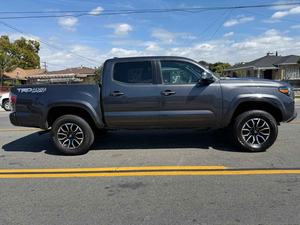 LISTO + TO + ENVÍO Usado 2021 T0Y0TA TAC0MA 4X4 TRD a la venta Excelente Estado - Product Image 2