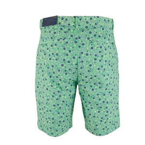 Shorts de golf confortables pour hommes, conçus pour les journées chaudes et les activités quotidiennes, avec un tissu doux. - Product Image 2