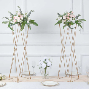 Diseño elegante Boda Soporte de flores de metal Centro de mesa Mesa de boda de lujo Arreglo floral Soporte de piso Alambre de metal - Product Image 1