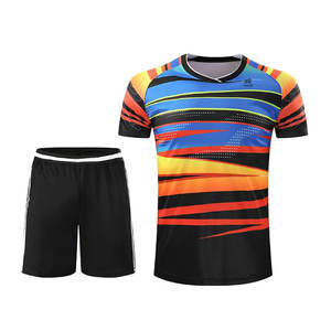 Uniforme de Voleibol Fabricado en Pakistán, Estilo Superior, 100% Poliéster, Personalizable, Alta Calidad para Adultos - Product Image 2