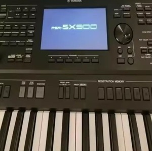 Teclado de Estación de Trabajo Digital PSR SX900, Estilo Madera Sólida, MÁS VENDIDO - Product Image 1