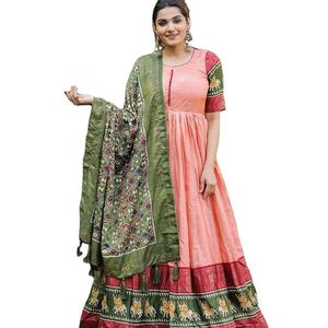 Dernier Designer Doola Soie Patola Imprimé Fantaisie Anarkali Robe Haute Qualité Fab Zone Saree avec Salwar Lehenga Choli pour Adultes - Product Image 1