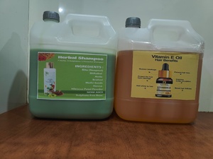 Vente d'usine d'huile de croissance capillaire antipelliculaire organique à base de castor et d'argan avec bienfaits réparateurs et rafraîchissants pour les cheveux secs et abîmés - Product Image 2
