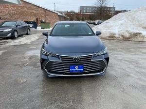 Ligeramente usado en buenas condiciones 2022 Avalon XLE - Product Image 3