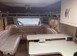 Compre caravanas, autocaravanas y remolques de viaje de lujo usados, con acabados premium, construidos para brindar comodidad y elegancia, con envío global. - Product Image 5